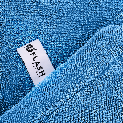 GIANT FLASH DETAIL TOWEL